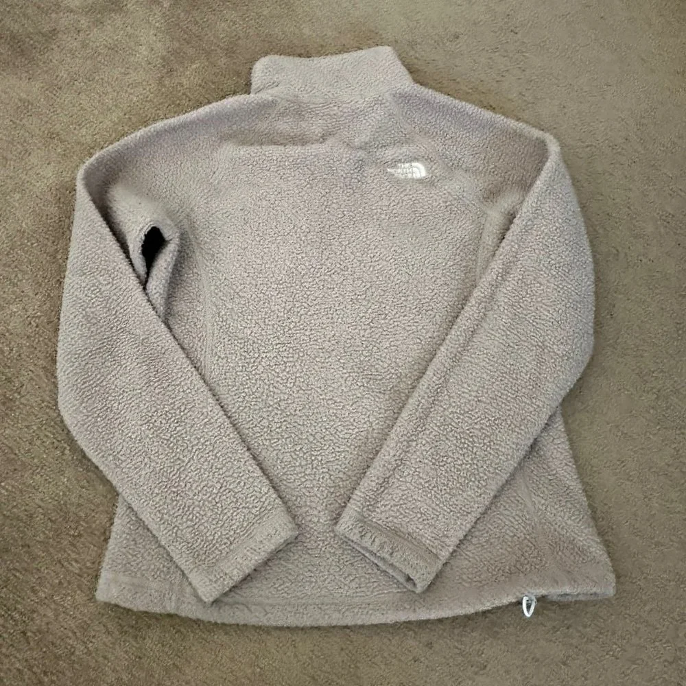 The Nork Face Women's Pullover Jacket - Size: Medium - Picture 3 of 4